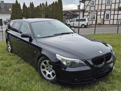 Gebraucht BMW 525 Sport Line 192 PS (141 kW) 2004 Schwarz Kombi