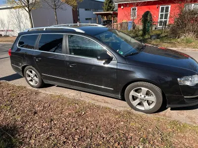Usata VW Passat 170 CV (125 kW) 2009 Nero Station wagon