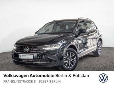 Deep black perleffekt Gebraucht 2023 VW Tiguan Life SUV | 31.930 € (Fairer Preis)
