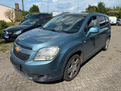 Używany Chevrolet Orlando 2013 Niebieski Minivan
