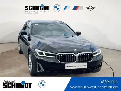 Gebraucht BMW 540 Luxury Line 340 PS (250 kW) 2023 Schwarz uni Kombi