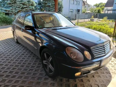 Gebraucht Mercedes E320 224 PS (164 kW) 2004 Blau Kombi