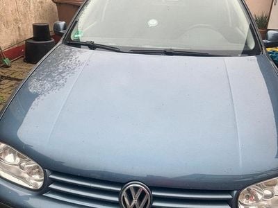 Blau Gebraucht 2003 VW Golf Limousine | 800 € (Superpreis)