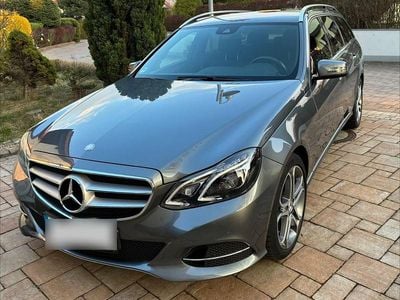 Second-hand Mercedes E200 Sport 184 CP (135 kW) 2016 Gri Break
