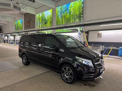 Gebraucht Mercedes V220 Avantgarde Edition 163 PS (119 kW) 2022 Schwarz Van / Kleinbus