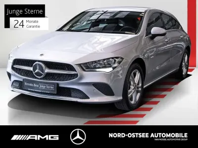 Gebraucht Mercedes CLA250e Progressive 160 PS (117 kW) 2023 Silber Coupé