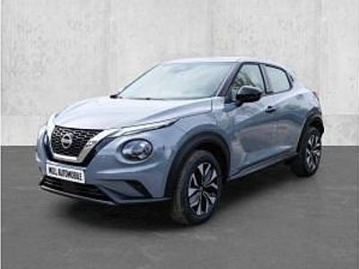 Neu Nissan Juke Acenta 114 PS (83 kW) 2026 Grau (ceramic grey (kby)) SUV