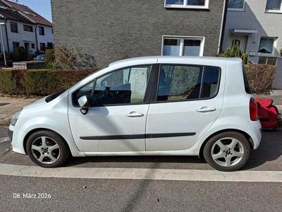 Gebraucht Renault Modus Dynamique 101 PS (74 kW) 2010 Weiß Van / Kleinbus