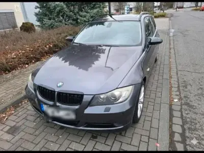 Gebraucht BMW 320 177 PS (130 kW) 2008 Grau Kombi