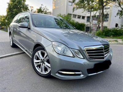 Mercedes E220