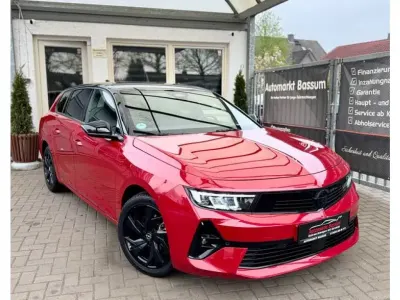 Usata Opel Astra 131 CV (96 kW) 2024 Rosso Utilitaria