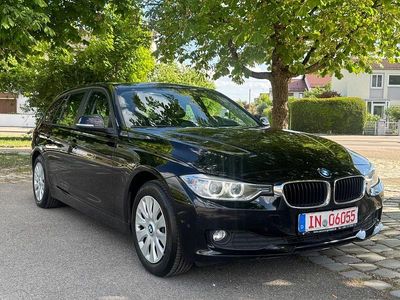 Gebraucht BMW 318 143 PS (105 kW) 2014 Schwarz Kombi