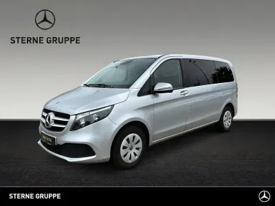 Gebraucht Mercedes V220 163 PS (119 kW) 2023 Brillantsilber Van / Kleinbus