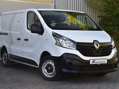 Second-hand Renault Trafic Komfort 120 CP (88 kW) 2019 Alb Monovolum