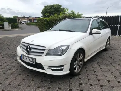 Gebraucht Mercedes C200 Avantgarde 184 PS (135 kW) 2012 Weiß Limousine