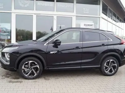 Gebraucht Mitsubishi Eclipse Cross Select 188 PS (138 kW) 2025 Pantherschwarz SUV