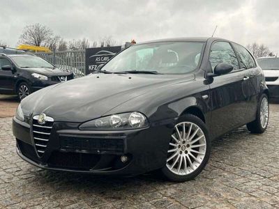 gebraucht Alfa Romeo 147 Alfa1.6 16V*Aluf*ZV*Euro4*110tkm*1Hand*