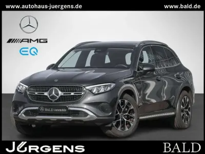 Gebraucht Mercedes GLC200 Avantgarde 204 PS (150 kW) 2024 Graphitgrau SUV