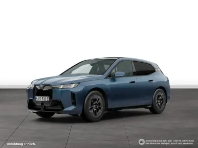 Gebraucht BMW iX M Sport 300 kW (408 PS) 2025 Blau SUV