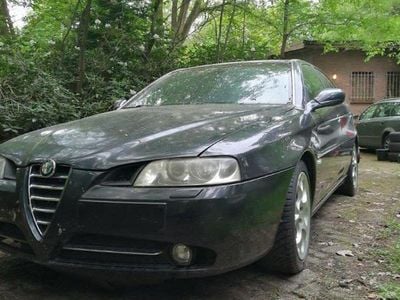 Alfa Romeo 166