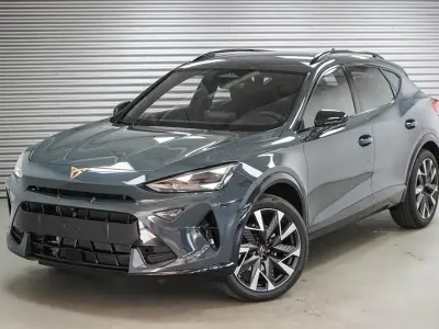Neu Cupra Formentor 265 PS (194 kW) 2026 Fjord blau uni (9k) SUV