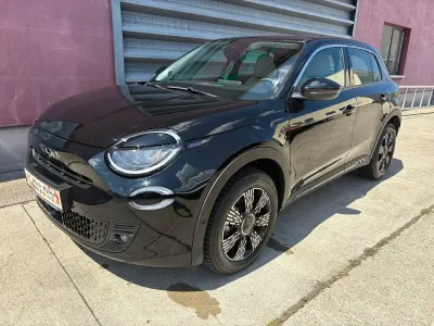 Gebraucht Fiat 600 101 PS (74 kW) 2024 Schwarz SUV