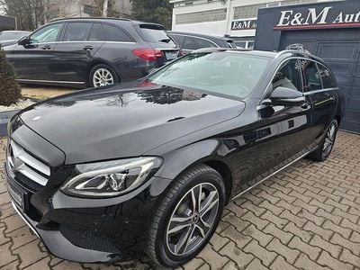 Gebraucht Mercedes C180 Avantgarde 156 PS (114 kW) 2016 Schwarz Kombi