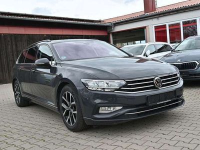 gebraucht VW Passat Variant R-Line 4Motion/Pano/Virtual/AHK