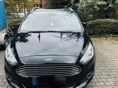 Gebraucht Ford S-MAX S 150 PS (110 kW) 2017 Schwarz Van / Kleinbus