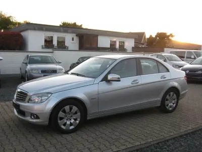 Brugt Mercedes C200 Elegance 184 HK (135 kW) 2010 Sølv Sedan