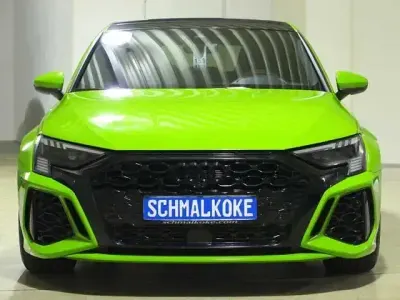 Używany Audi RS3 Ambiente 400 KM (294 kW) 2024 Zielony Sedan/Limuzyna