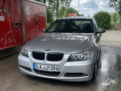 Gebraucht BMW 318 Basis 129 PS (94 kW) 2006 Limousine