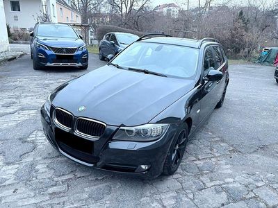 Gebraucht BMW 318 143 PS (105 kW) 2009 Schwarz Kombi