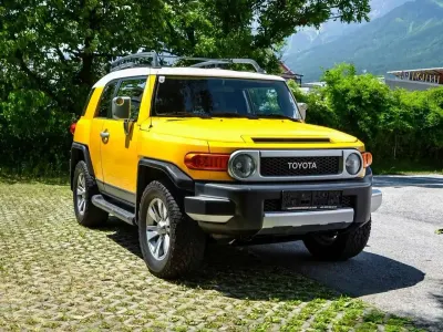 Gebraucht Toyota FJ Cruiser 242 PS (177 kW) 2007 Gelb SUV