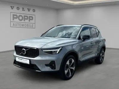 Gebraucht Volvo XC40 Plus 163 PS (119 kW) 2024 Vapour grey SUV