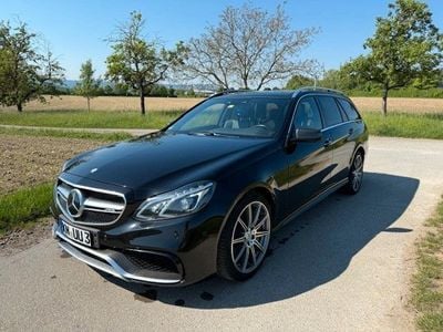 Mercedes E63 AMG