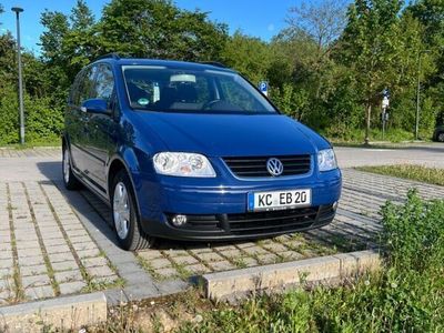 gebraucht VW Touran 1.6 FSI Goal