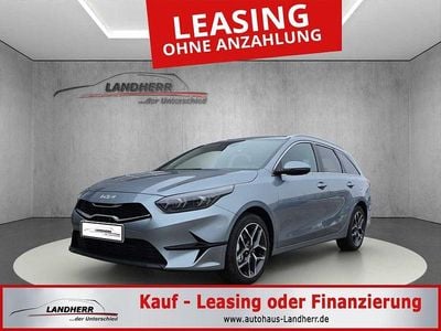 Neu Kia Ceed Sportswagon Gold 140 PS (102 kW) 2026 Silber Kombi