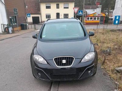 Gebraucht Seat Altea 105 PS (77 kW) 2012 Schwarz Kombi