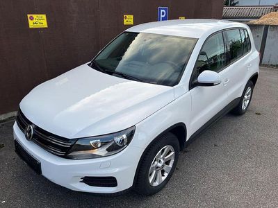 Weiß Gebraucht 2012 VW Tiguan Track & Field SUV | 8.240 € (Fairer Preis)