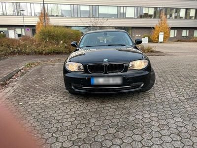 Schwarz Gebraucht 2011 BMW 116 Kleinwagen | 4.290 € (Guter Preis)