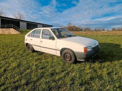 Gebraucht Opel Kadett 60 PS (44 kW) 1987 Weiß Kleinwagen