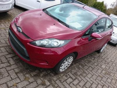 Rot Gebraucht 2010 Ford Fiesta Trend Kleinwagen | 5.900 € (Etwas zu teuer)