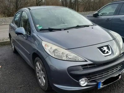 Gebraucht Peugeot 207 Sport 120 PS (88 kW) 2008 Grau Limousine