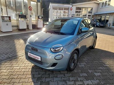 Gebraucht Fiat 500e Icon 86 kW (118 PS) 2021 Eis blau Kleinwagen