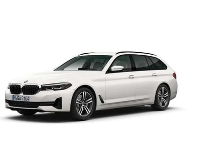 Weiß Gebraucht 2022 BMW 520 Performance Kombi | 33.440 € (Fairer Preis)