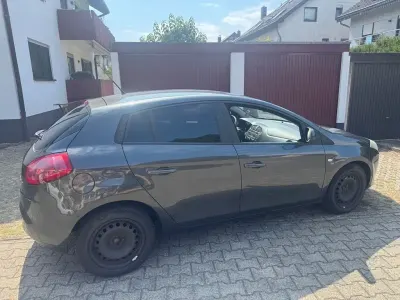 Gebraucht Fiat Bravo Active 120 PS (88 kW) 2007 Grau Kleinwagen