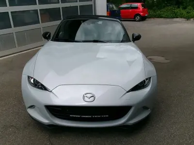 Używany Mazda MX5 Exclusive-Line 131 KM (96 kW) 2018 Biały Kabriolet