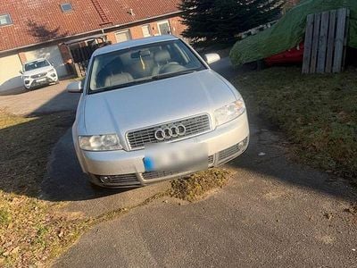 Gebraucht Audi A4 131 PS (96 kW) 2002 Silber Limousine