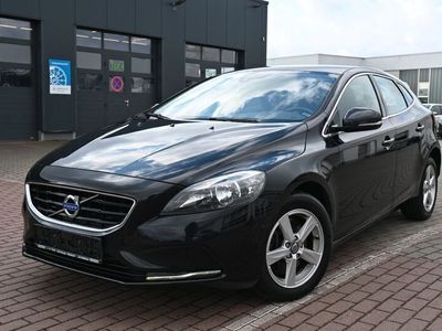 gebraucht Volvo V40 D3 MOM*DIESEL*NAV*TEMPO*SIHZG*AUT*MIETKAUF